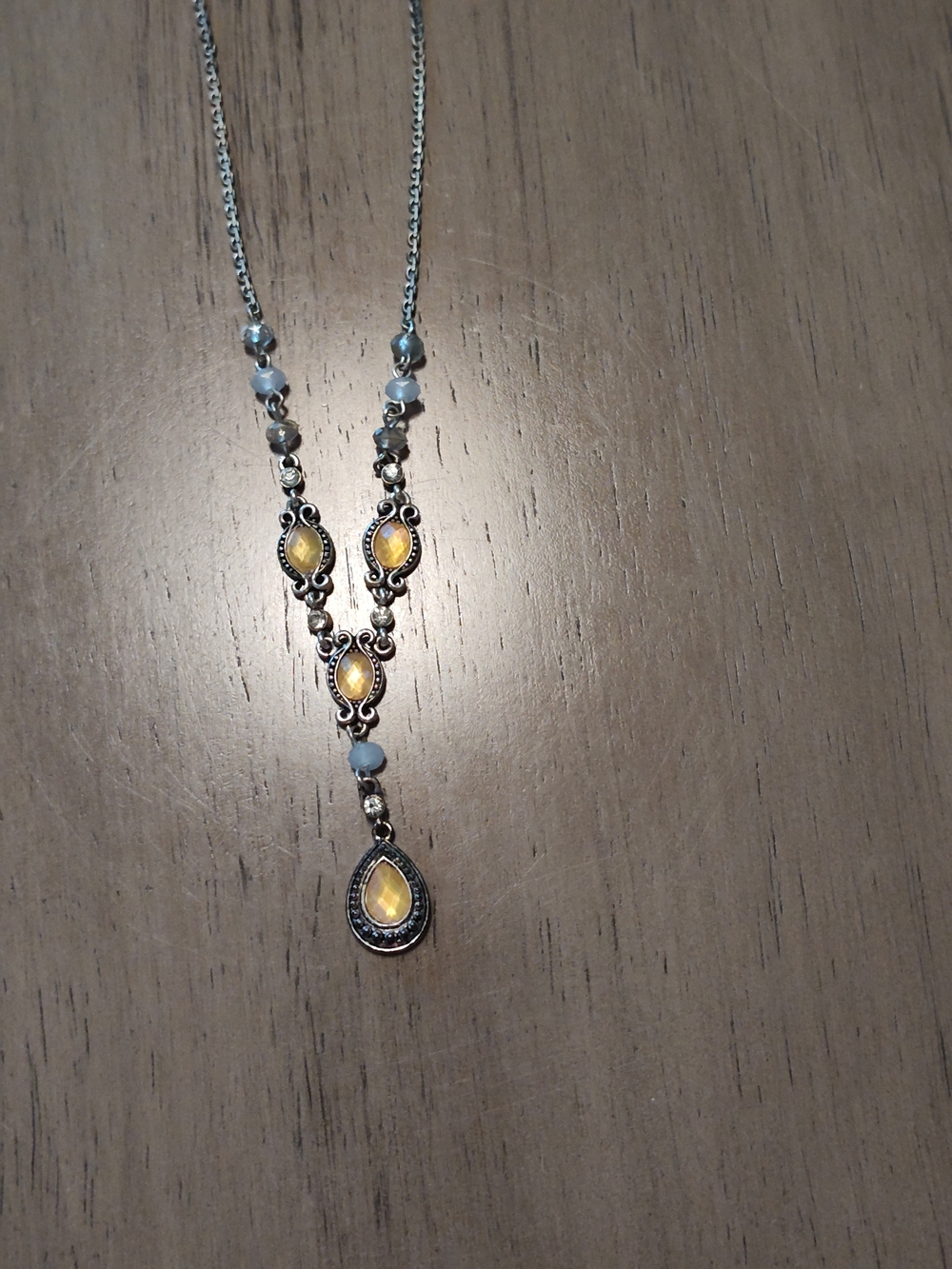 Elegant Yellow Teardrop Pendant Necklace - Silver Tone